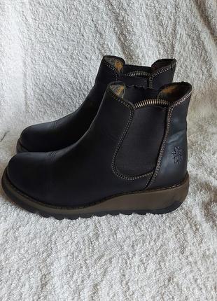 Сапоги ботинки челси fly london 37p черные кожаные3 фото