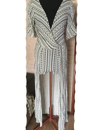 Натуральний ромпер зі шлейфом