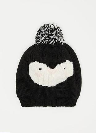 Детская теплая шапочка пингвин с балабоном