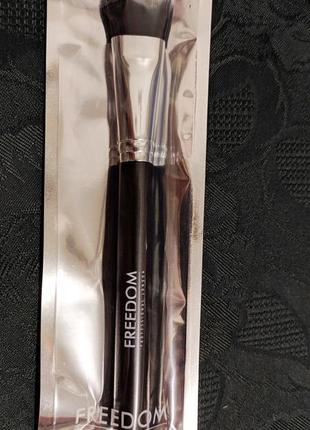 Кисть для нанесення основи, тонального засобу4 фото