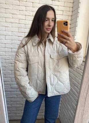 Жіноча куртка