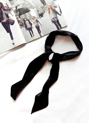 Чорна пов'язка на голову з стрічками