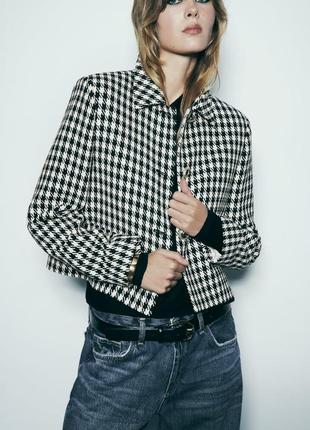 Укороченный текстурированный блейзер гусиная лапка zara new