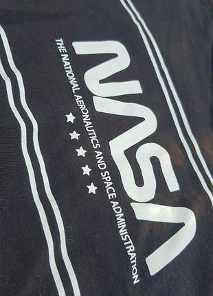 Кроп-топ nasa