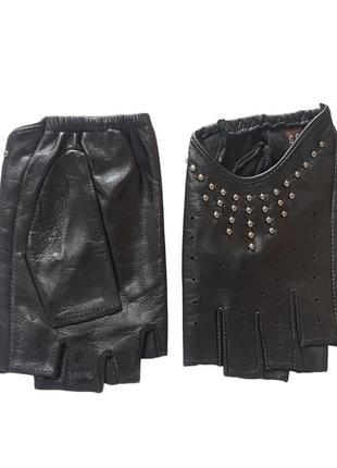 Перчатки женские кожаные без пальцев с заклёпками pitas 0556