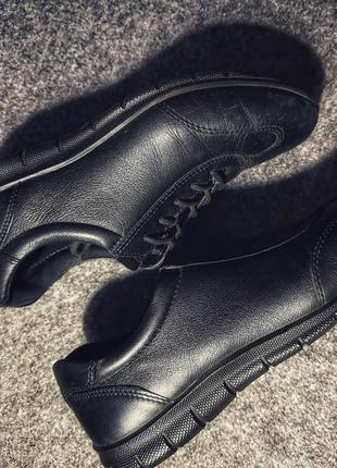 Жіночі туфлі ecco