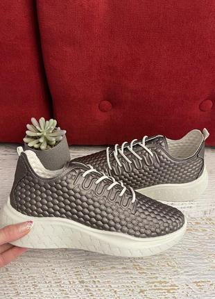 Кросівки ecco,оригінал, р.38