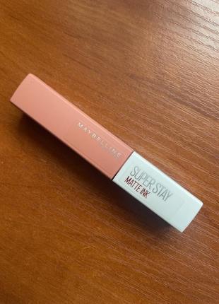 Maybelline super stay