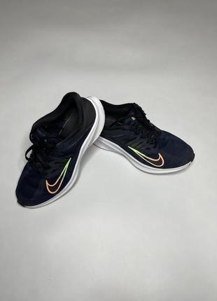 Кроссовки беговые nike quest 3