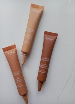 Консилер clarins