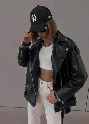 Куртка косуха. размеры: 42,44,46.
ткань: эко-кожа 
цвет: черный