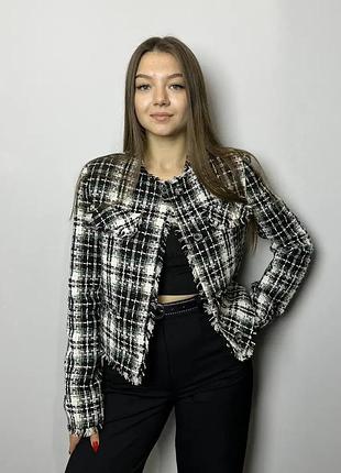 Жакет твидовый женский укороченный зеленый modna kazka mktrg3627-1
