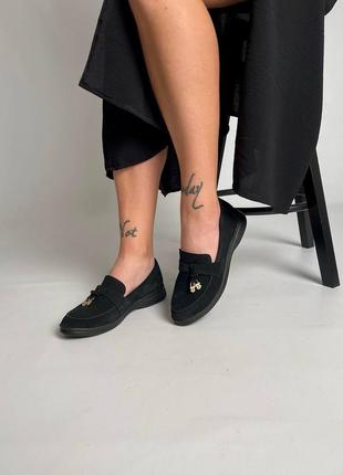 Лоферы туфли замш