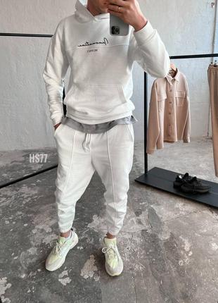 Спортивный костюм оверсайз белый