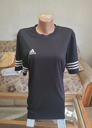 Футболка adidas