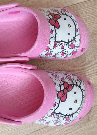 Кроксы hello kitti р.23 3