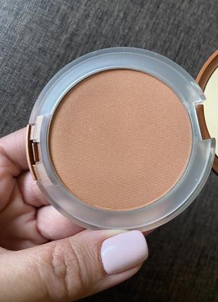 Clinique true bronze pressed powder bronzer компактная пудра № 03.4 фото