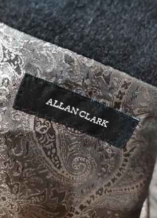 Новое черное мужское пальто allan clark2 фото