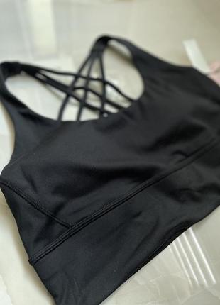 Cпортивний топ  victoria’s secret strappy back light impact sport bra чорний рожевий4 фото