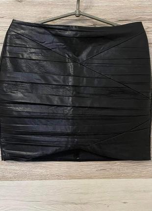 Короткая юбка из эко кожи zara размер m1 фото
