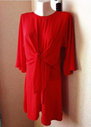 Шикарне плаття червон колір
