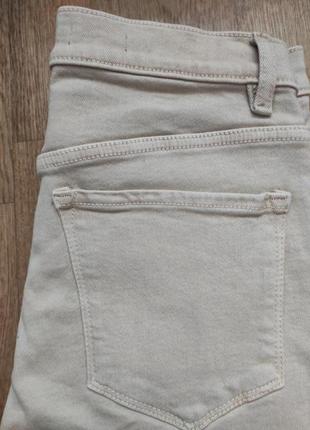 Светлые укороченные джинсы от mango7 фото