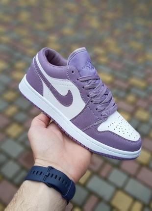 Женские кроссовки nike air jordan 1 low низкие белые с сиреневым скипь sale  ⁇  smb4 фото