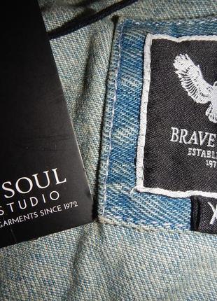 Джинсова куртка зі знімним коміром brave soul p.xl8 фото