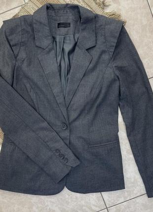 Классический серый пиджак vero moda