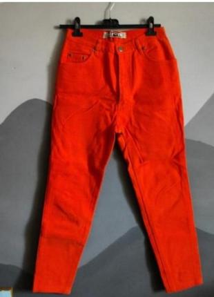 Трендовые джинсы,бренд strom, оранжевые,мом,denim2 фото