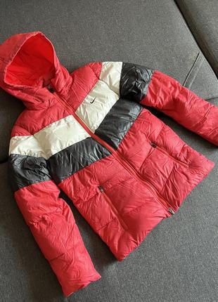 Пуховик nike оригинал