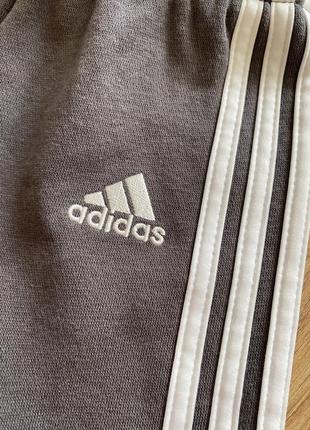 Штанишки adidas.3 фото