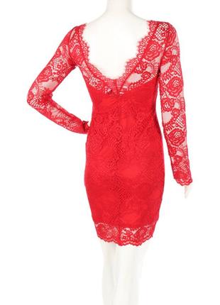 Красное кружевное платье от h&m