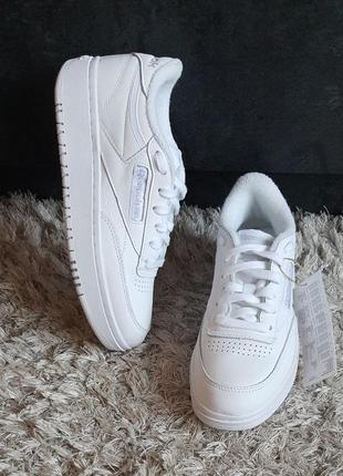 Оригинал. reebok club c double gw0854 нат.кожа р.6,5usa(23,5см).2 фото