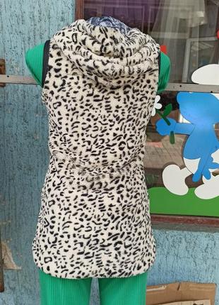 Безрукавка