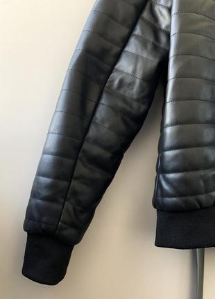 Мужская осенняя куртка бомбер кожзам