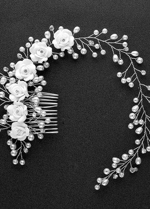 Весільна діадема з перлами ювелірна біжутерія срібна 4763