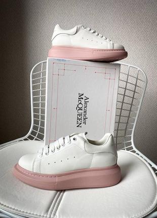 Кроссовки alexander mcqueen женские кожаные nike air force 1 черные5 фото