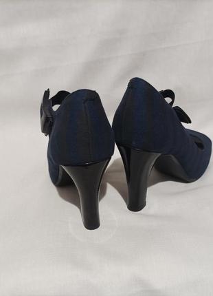 Стильные туфельки на кольца(24,5 см)5 фото