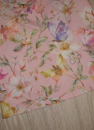 Розовое платье с цветами и бабочками next на 4 года4 фото