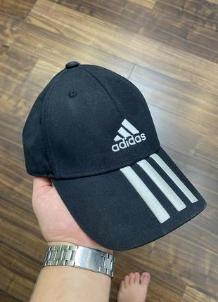 Кепка adidas б/у