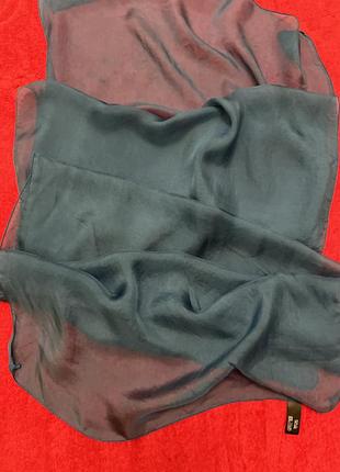 Восхитительный шелковый шарф