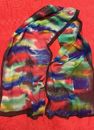 Восхитительный шелковый шарф