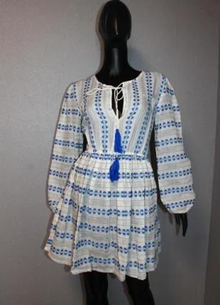 Стильное тонкое бело-голубое платье туника вышиванка с узором,кисточками,объемный рукав paprika s