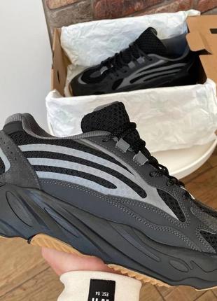 Yeezy boost 700 grey 41