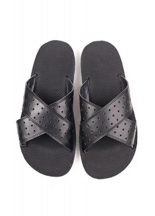 Чоловічі шльопанці  bernard чорні 40