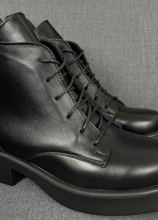 Размеры 36, 37, 38, 39, 40 демисезонные женские кожаные туфли на танкетке / платформе, черные, полноразмерные4 фото