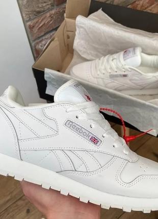 Reebok white classic 36