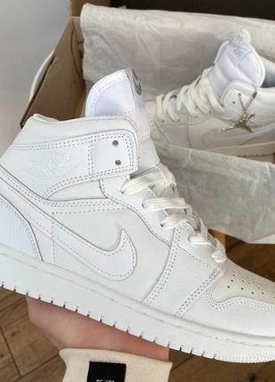 Air jordan retro 1 white 36