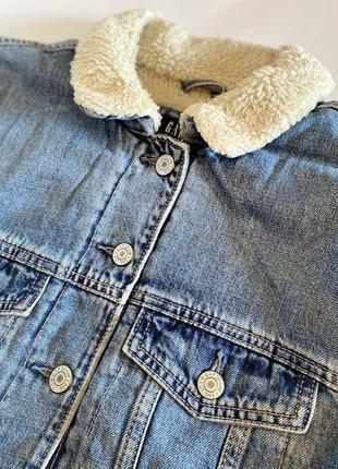 Подростковая джинсовая куртка на шерпе gap оригинал  /10-11 лет /140 / 000188 фото